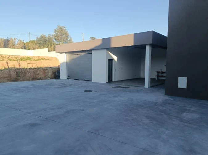 Moradia T5 para Venda em Marvila, Ribeira Santarém, São Salvador, São Nicolau Foto 32