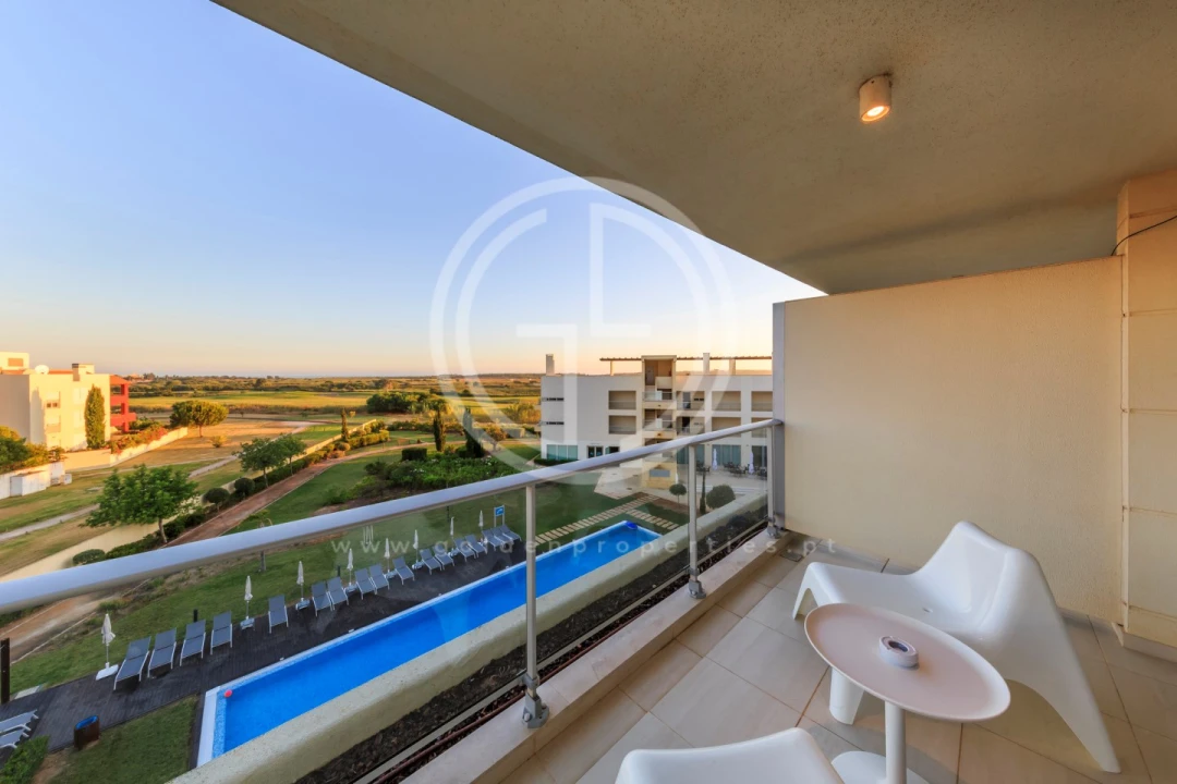 Apartamento T2 para Venda em Quarteira Foto 5