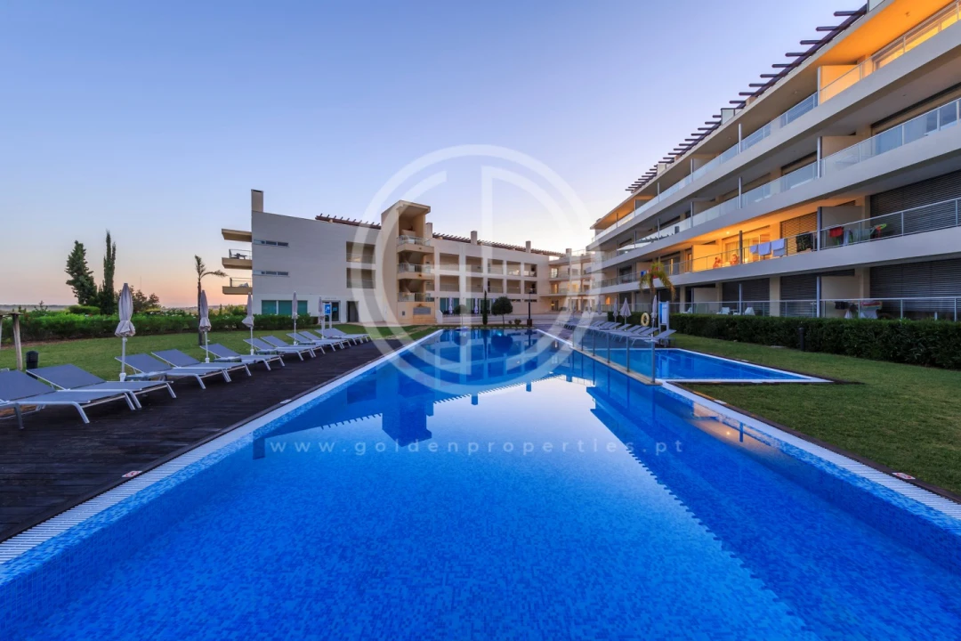 Apartamento T2 para Venda em Quarteira Foto 23