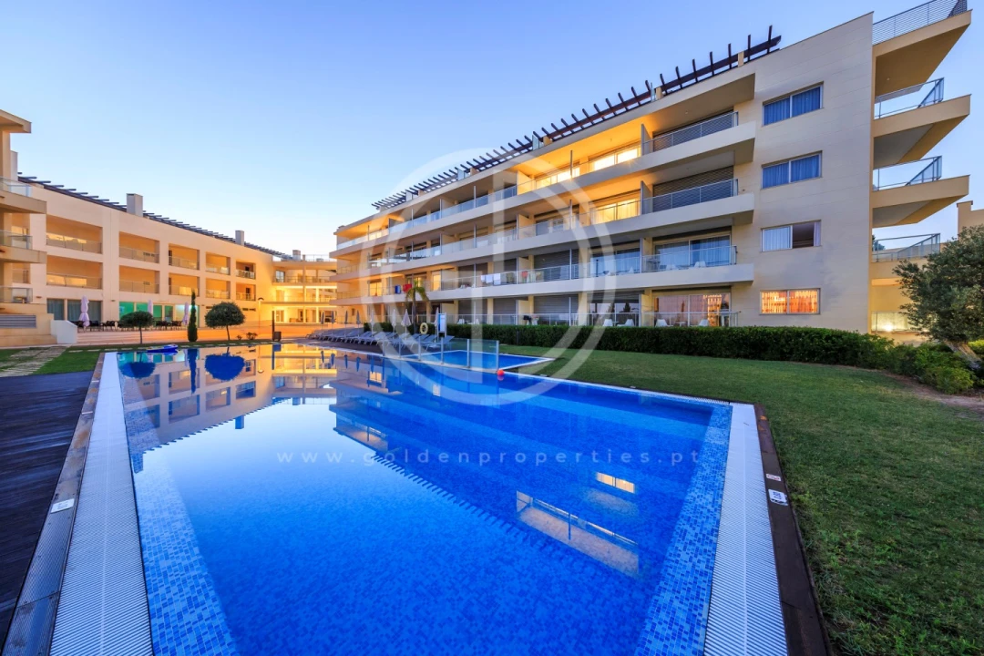 Apartamento T2 para Venda em Quarteira Foto 25