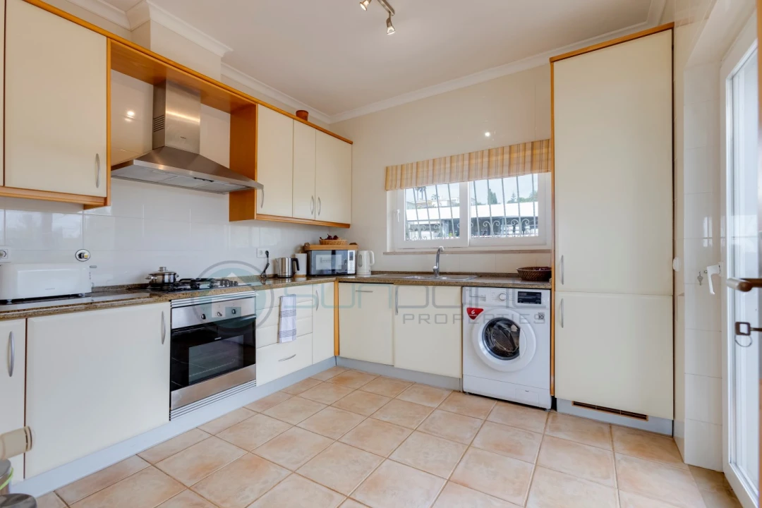 Moradia T3 para Venda em Luz Foto 4