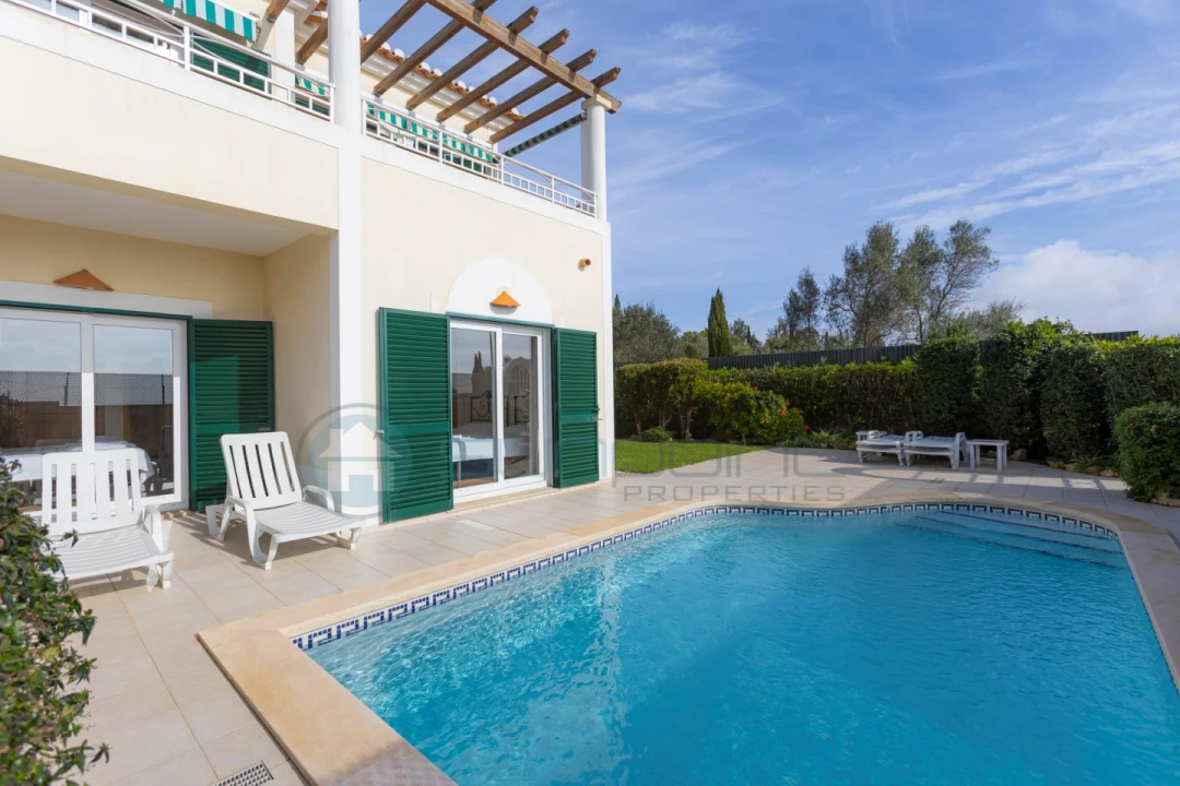 Moradia T3 para Venda em Luz Foto 18