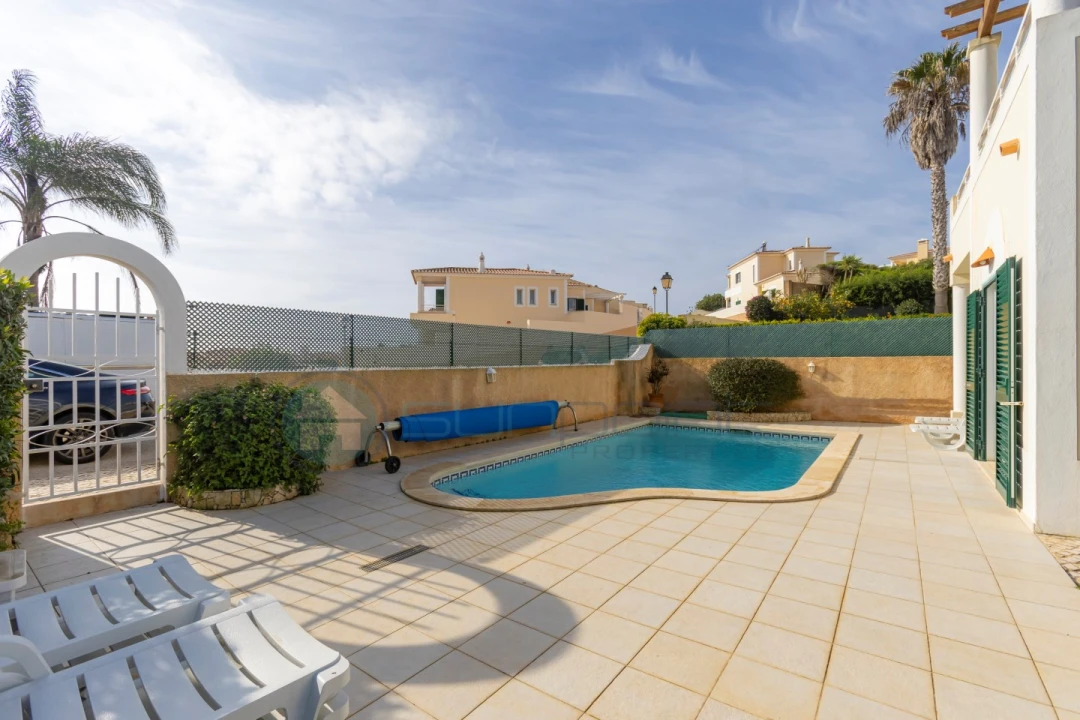 Moradia T3 para Venda em Luz Foto 26