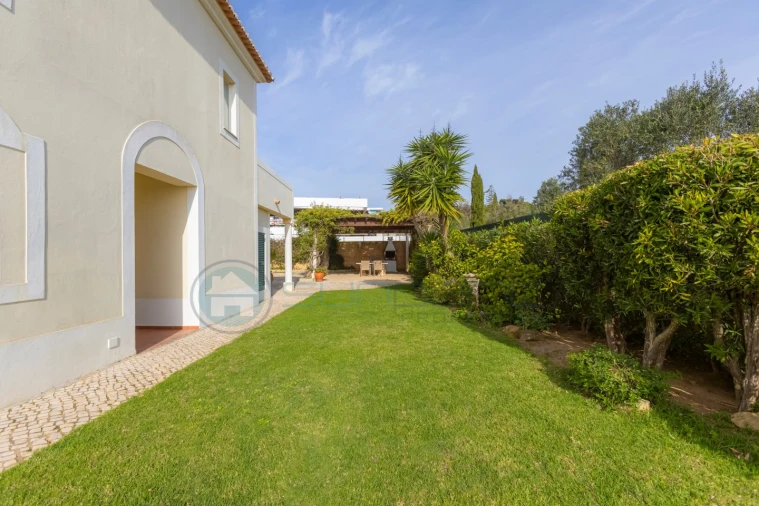 Moradia T3 para Venda em Luz Foto 22