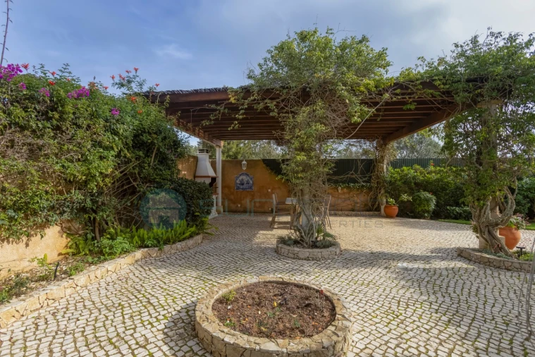 Moradia T3 para Venda em Luz Foto 30