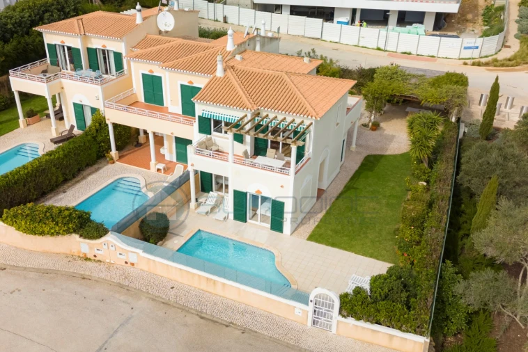 Moradia T3 para Venda em Luz Foto 33