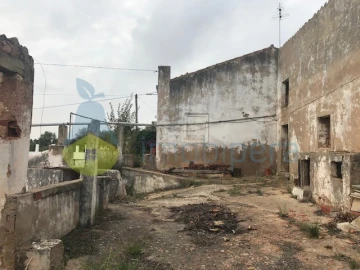 Moradia T4 para Venda em Paderne