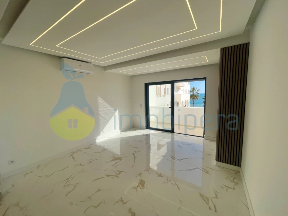 Apartamento T2 para Venda em Quarteira Foto 8