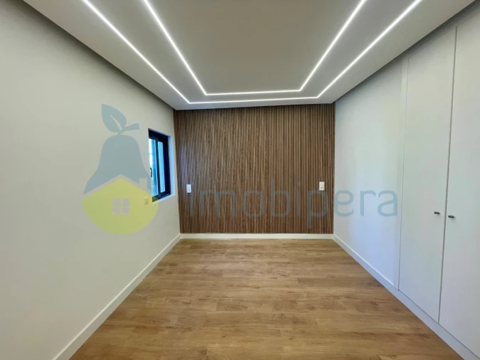 Apartamento T2 para Venda em Quarteira Foto 19