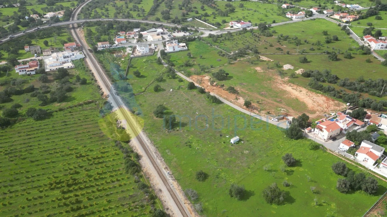 Terreno para Venda em Ferreiras Foto 7