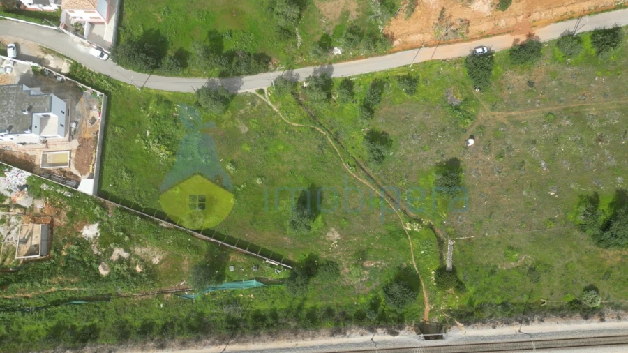 Terreno para Venda em Ferreiras