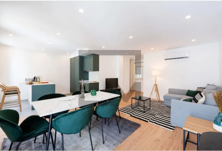 Apartamento T2 para Venda em Santa Maria do Castelo e Santiago e Santa Susana Foto 2