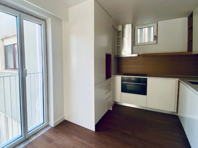 Apartamento T2 para Venda em Arroios Foto 28