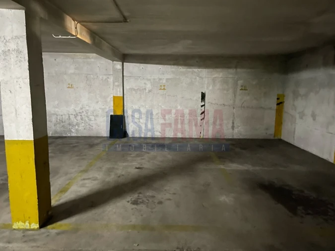 Garagem para Venda em Vila Nova de Famalicão e Calendário Foto 14