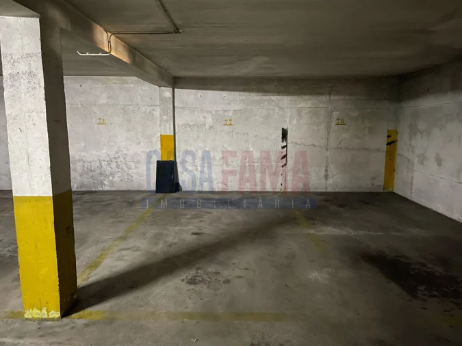 Garagem para Venda em Vila Nova de Famalicão e Calendário Foto 16