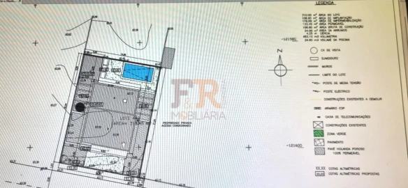 Moradia T3 para Venda em Fernao Ferro