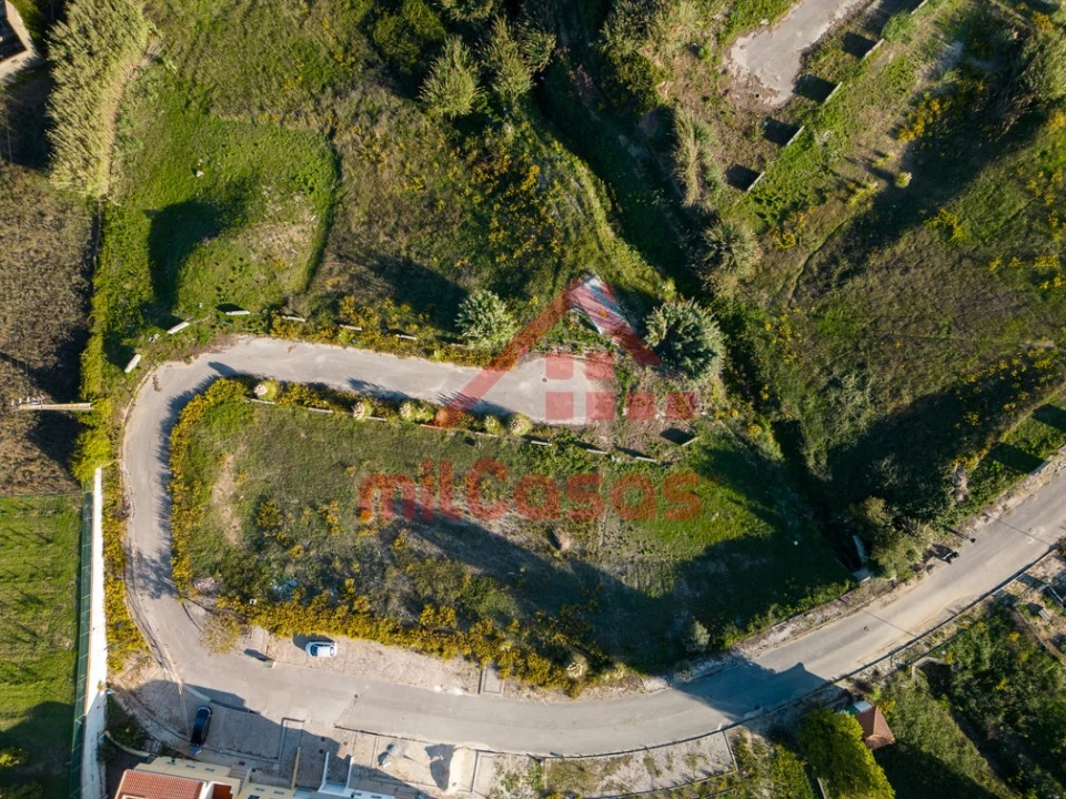 Terreno para Venda em Miragaia e Marteleira Foto 3