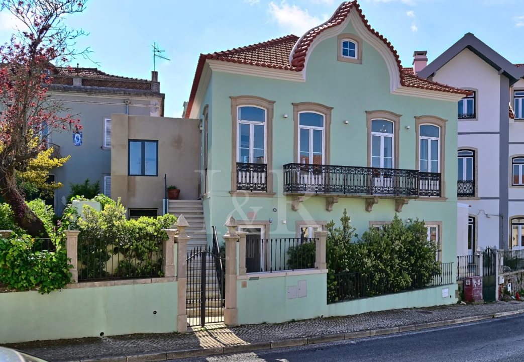 Moradia T9 para Venda em Santa Maria e São Miguel, São Martinho, São Pedro Penaferrim Foto 1