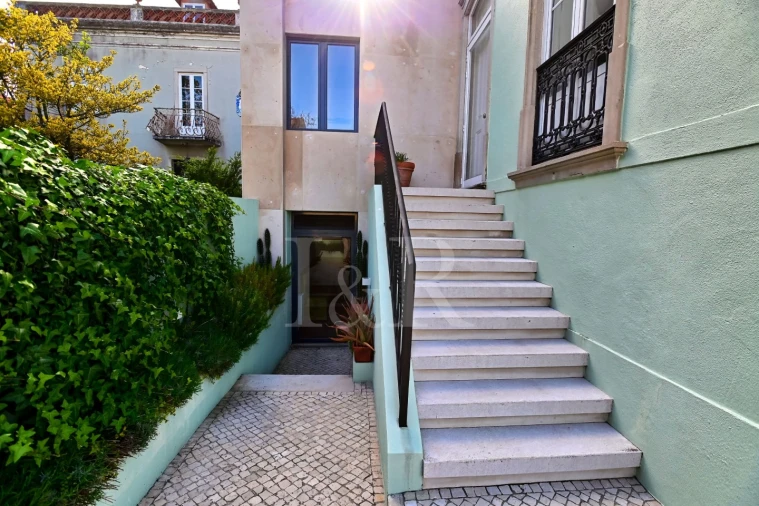 Moradia T9 para Venda em Santa Maria e São Miguel, São Martinho, São Pedro Penaferrim Foto 19