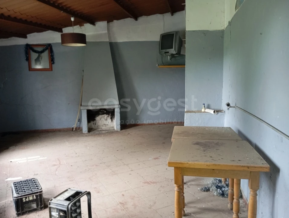 Negócio para Venda em Baleizão Foto 3