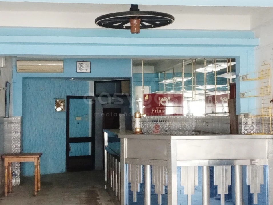 Negócio para Venda em Baleizão Foto 4