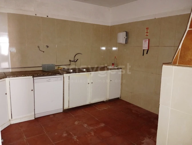 Negócio para Venda em Baleizão Foto 10