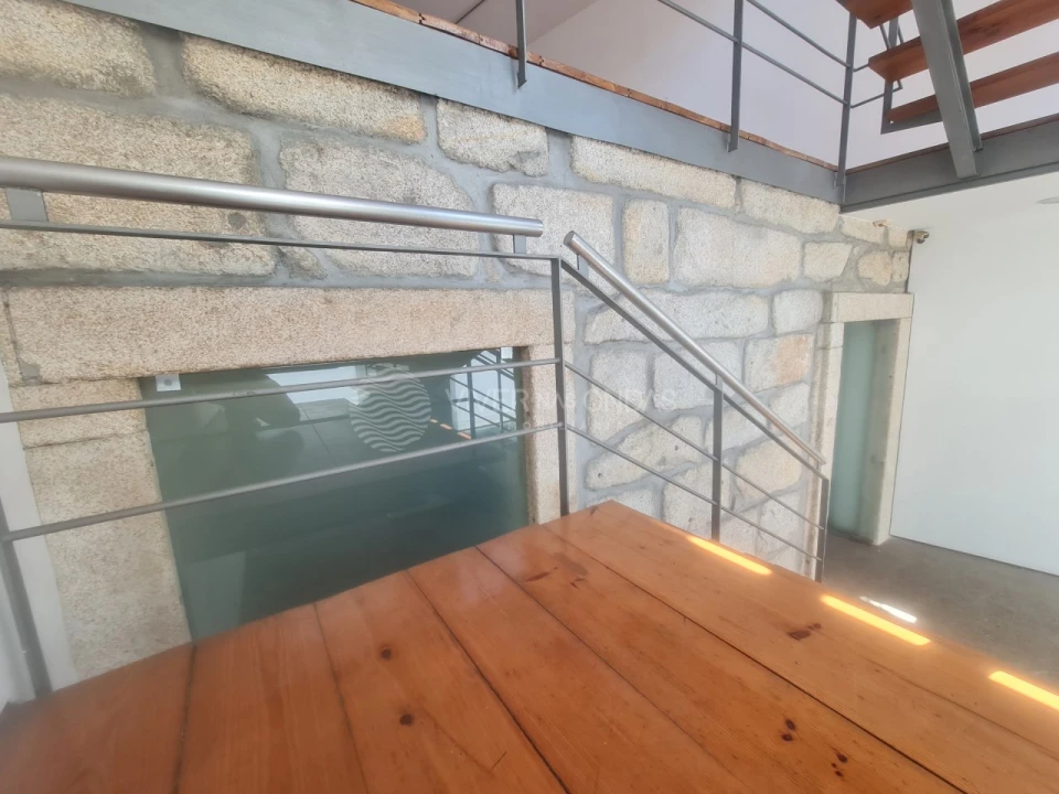 Prédio para Venda em Lordelo do Ouro e Massarelos Foto 13