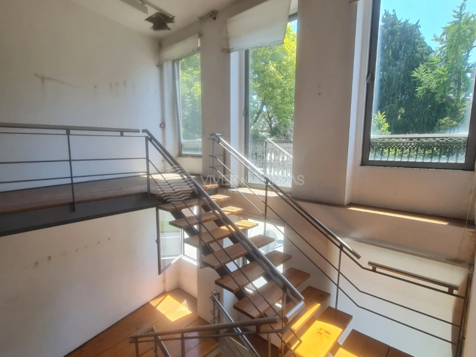 Prédio para Venda em Lordelo do Ouro e Massarelos Foto 10