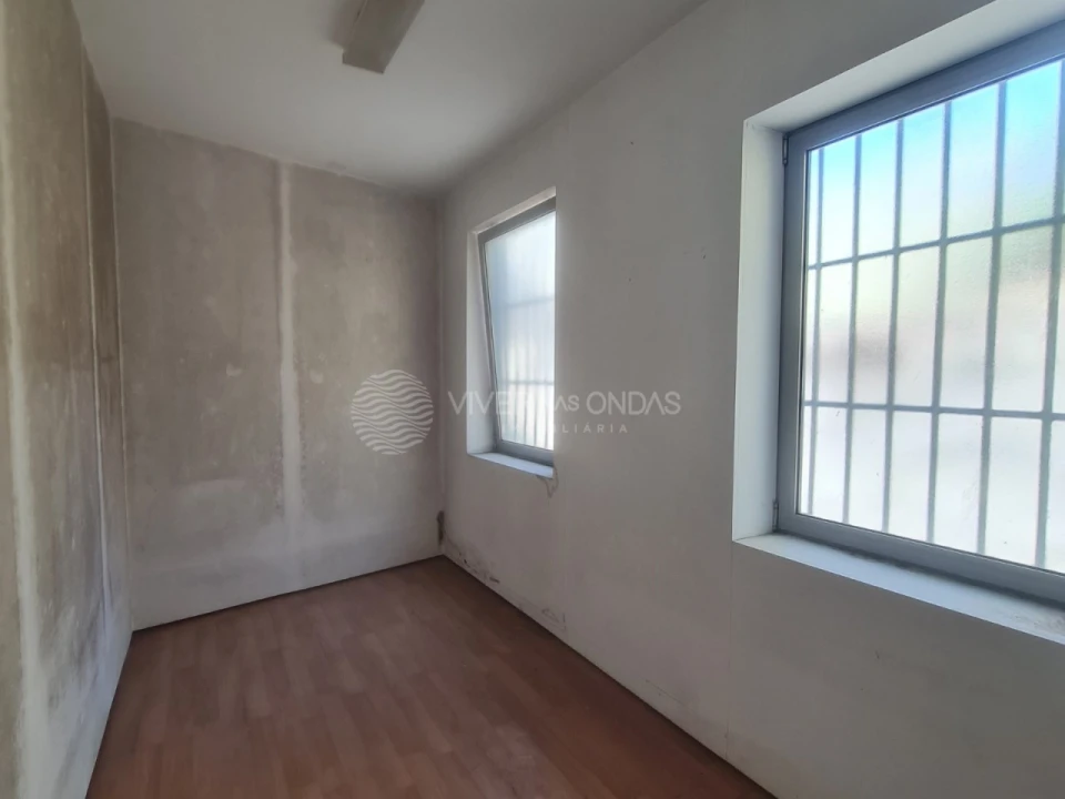 Prédio para Venda em Lordelo do Ouro e Massarelos Foto 17