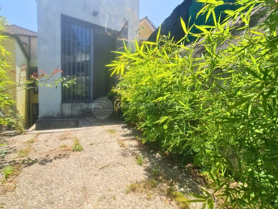 Prédio para Venda em Lordelo do Ouro e Massarelos Foto 21