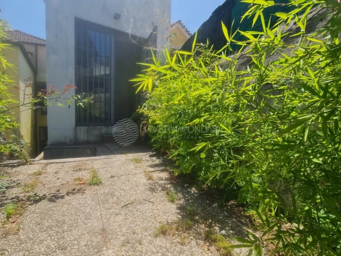 Prédio para Venda em Lordelo do Ouro e Massarelos Foto 22