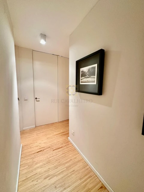 Apartamento T3 para Venda em Aldoar, Foz do Douro e Nevogilde