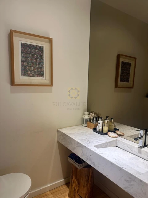 Apartamento T3 para Venda em Aldoar, Foz do Douro e Nevogilde