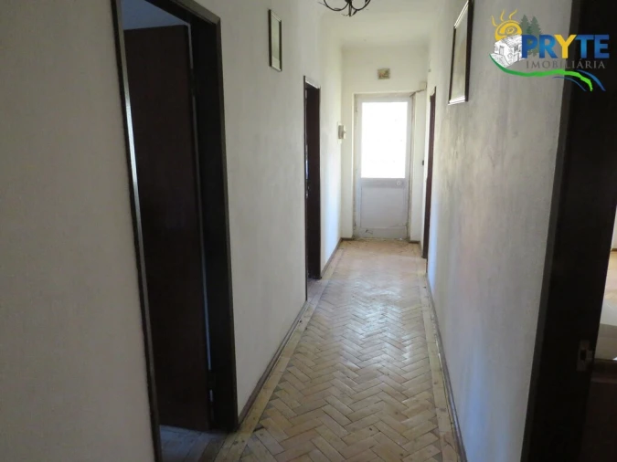 Moradia T3 para Venda em Cabeçudo Foto 23