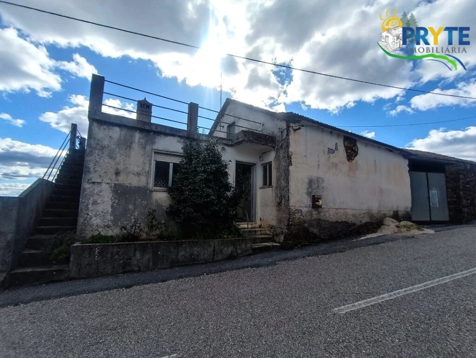 Moradia T3 para Venda em Ermida e Figueiredo Foto 2