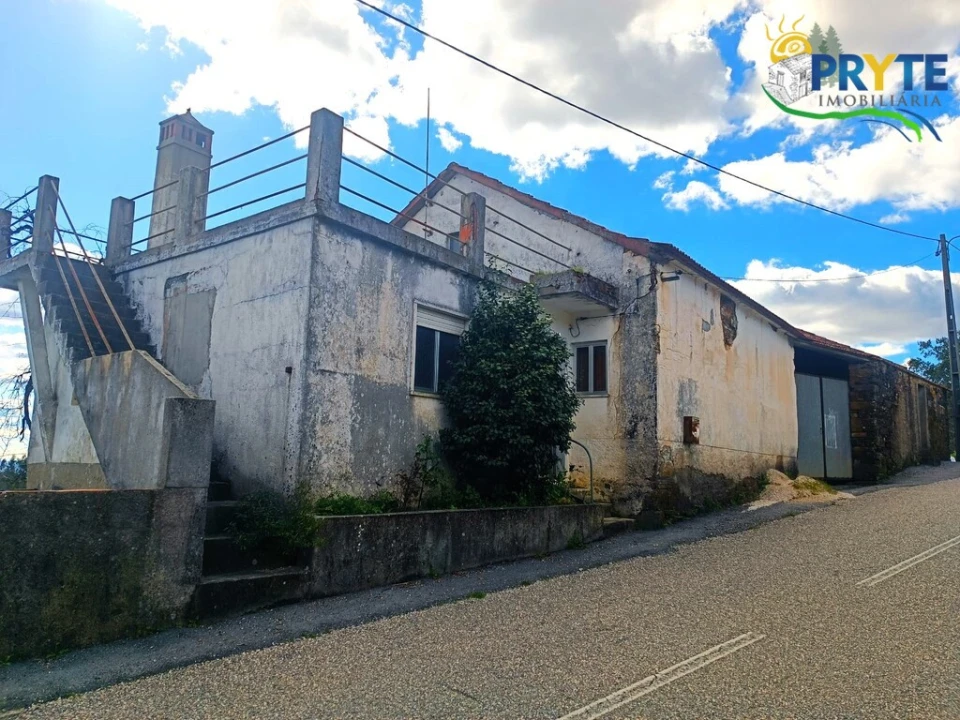 Moradia T3 para Venda em Ermida e Figueiredo Foto 3