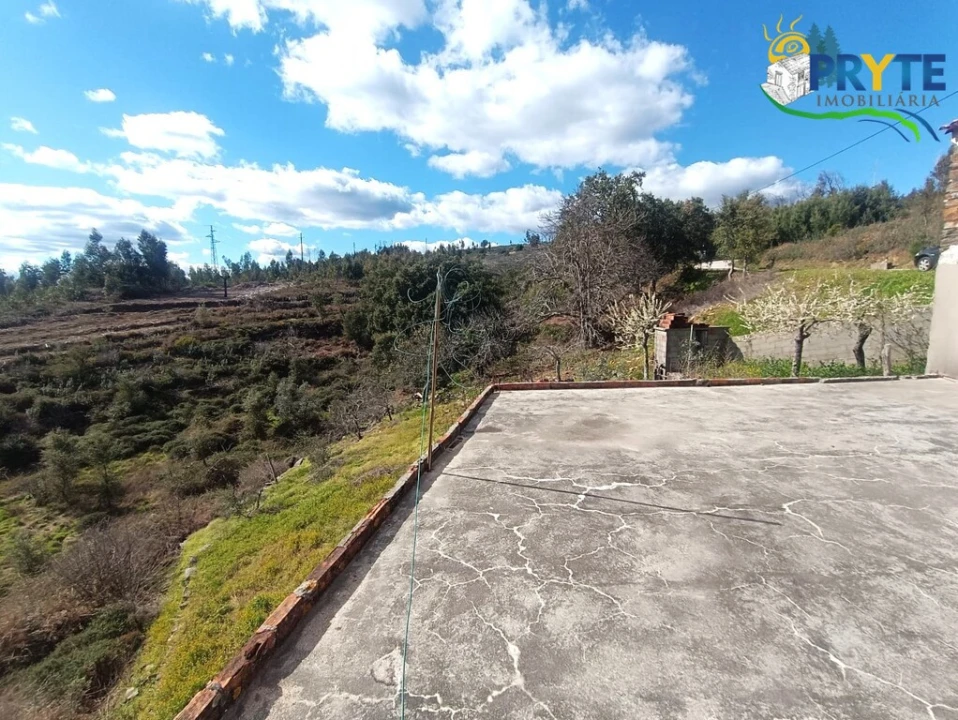 Moradia T3 para Venda em Ermida e Figueiredo Foto 51