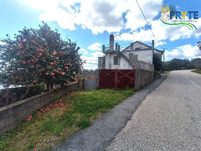 Moradia T3 para Venda em Ermida e Figueiredo Foto 4