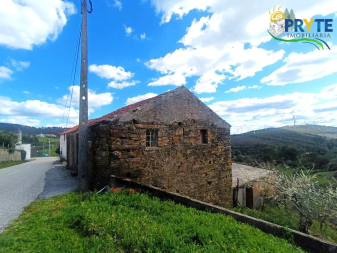 Moradia T3 para Venda em Ermida e Figueiredo Foto 8