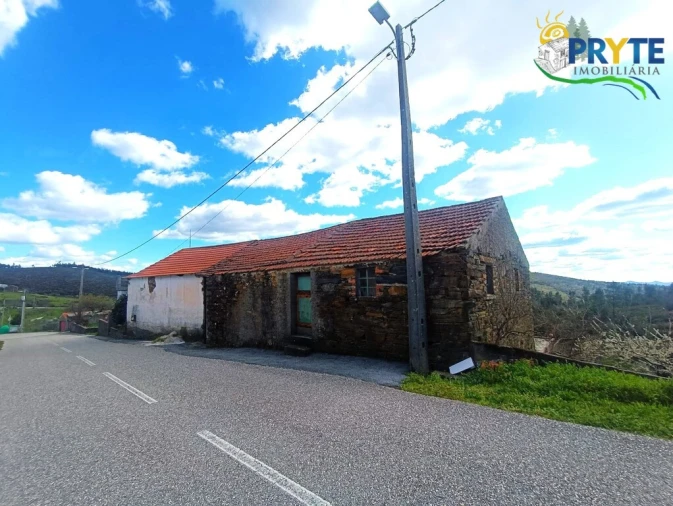 Moradia T3 para Venda em Ermida e Figueiredo Foto 65