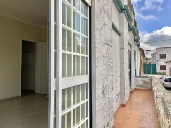 Apartamento T2 para Venda em Reguengo Grande Foto 12