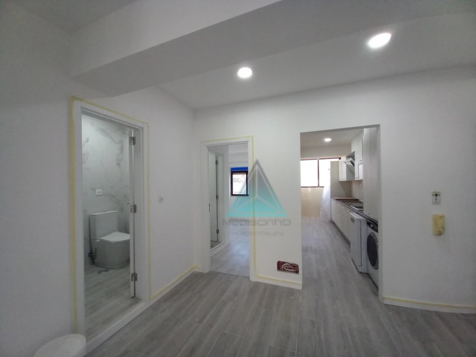 Apartamento T3 para Venda em Costa da Caparica Foto 5