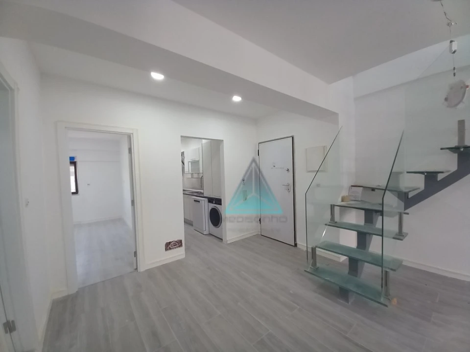 Apartamento T3 para Venda em Costa da Caparica Foto 40