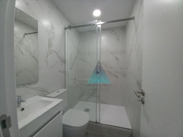 Apartamento T3 para Venda em Costa da Caparica