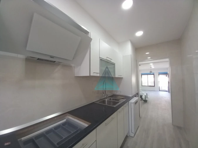 Apartamento T3 para Venda em Costa da Caparica Foto 9