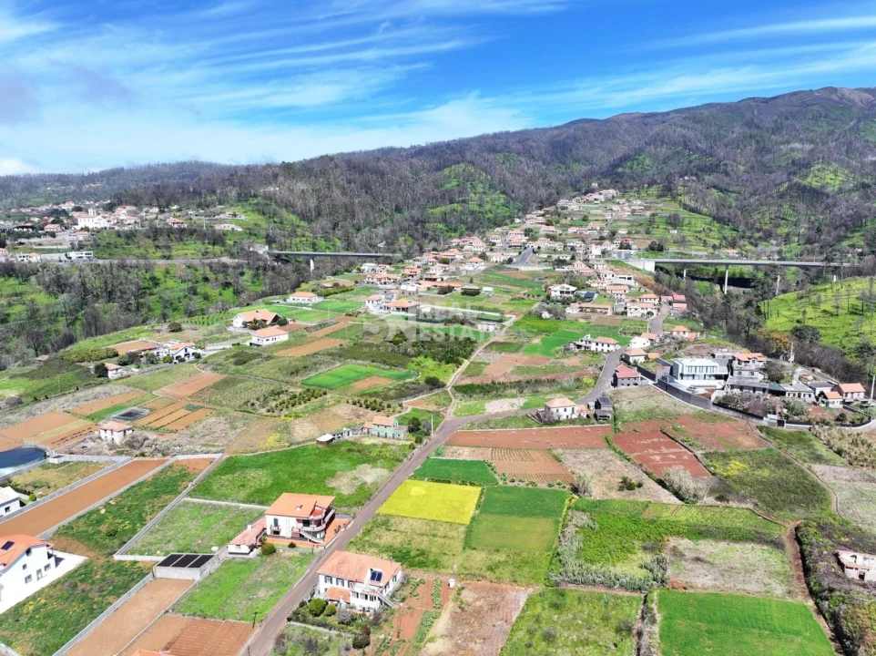 Terreno para Venda em Fajã da Ovelha Foto 7