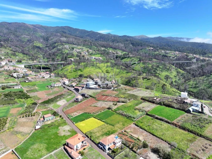 Terreno para Venda em Fajã da Ovelha Foto 8