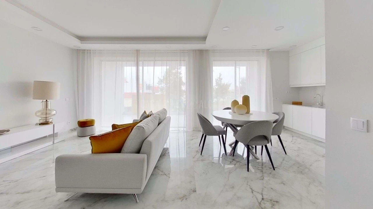 Apartamento T2 para Venda em Lagos (São Sebastião e Santa Maria) Foto 2