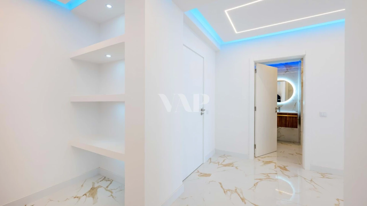 Apartamento T2 para Venda em Quarteira Foto 8