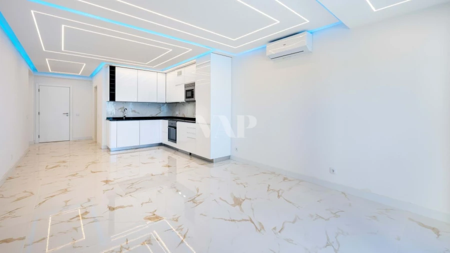 Apartamento T2 para Venda em Quarteira Foto 11